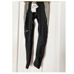 Speedo fastskin ii legskin competitive swimwear